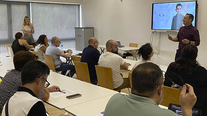 Descubre cómo digitalizar tu negocio gratis en Alcalá de Guadaíra | #EventoWanaleads
