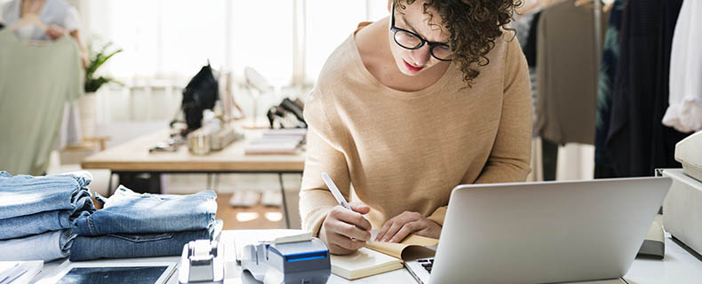 Puesto de trabajo seguro: La nueva categoría del Kit Digital que te permite conseguir un ordenador gratis