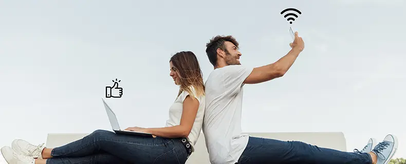 Del papel a las pantallas: la teoría en tiempos de redes sociales